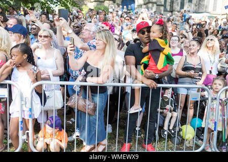 Leeds West Indian Carnival 2019 The Leeds Carnival, also called the Leeds West Indian Carnival or the Chapeltown Carnival, is one of the longest runni Stock Photo