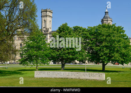 Gottfried Wilhelm Leibniz Universitaet Hannover, Hauptgebaeude, Welfengarten, Hannover, Niedersachsen, Deutschland Stock Photo