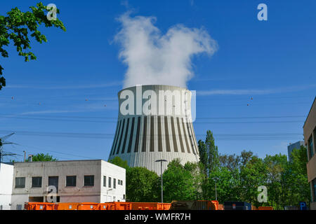 Kuehlturm, Kraftwerk Reuter West, Siemensstadt, Spandau, Berlin, Deutschland Stock Photo