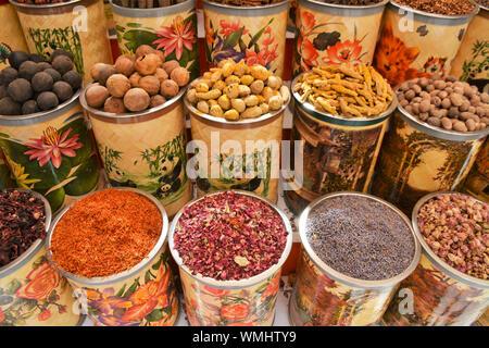 A display of spices and fragrances at the spice souk in Dubai Stock Photo