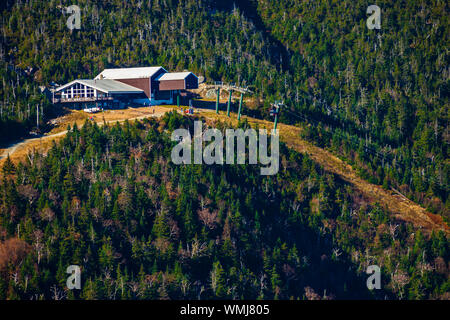 Top of Gondolier ski trail in the summer, Stowe Vermont, USA Stock Photo