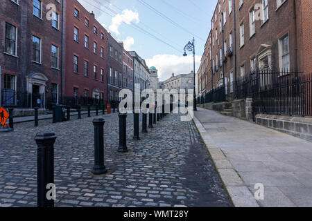 The cobbled streets of Henrietta Street,Dublin, a street of Georgian town houses built in the 1700s which became a tenement slum in the 19th Century. Stock Photo