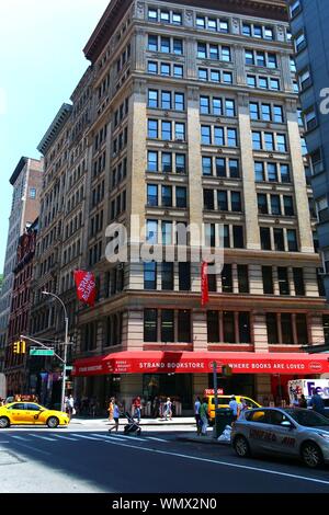 Strand Bookstore, known for its '18 miles of books' slogan, is the New York's most well know independent bookstore. Manhattan on JULY 19th, 2019 in Ne Stock Photo