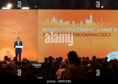 Budapest, Hungary. 5th Sep, 2019. Czech Prime Minister Andrej Babis delivers a speech at the Budapest Demographic Summit III in Budapest, Hungary, on Sept. 5, 2019. The importance of family and the need to solve demographic problems were emphasized by Central and Eastern European leaders at the Budapest Demographic Summit III here on Thursday. Credit: Attila Volgyi/Xinhua Stock Photo