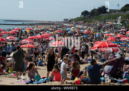 Clacton   United Kingdom 23 August  2019  -:  Large crowd on beach at Clacton Airshow Stock Photo