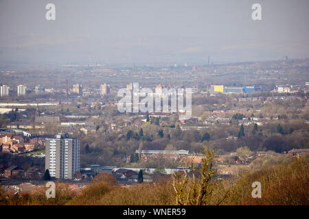 Tameside boarder Werneth Low looking down to Ashton-under-Lyne Stock Photo
