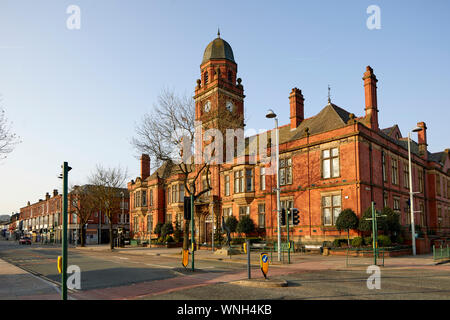 Tameside landmarks, Hyde Town Hall designated Grade II listed ...