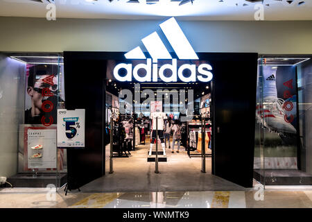 adidas official store Off 53% - rkes.appilogics.info