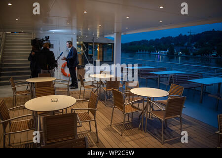 06 September 2019, Bavaria, Weßling: Markus Söder (CSU;r), Minister President of Bavaria, will be interviewed on board the Seeshaupt within the framework of the CSU board meeting. Photo: Lino Mirgeler/dpa Stock Photo