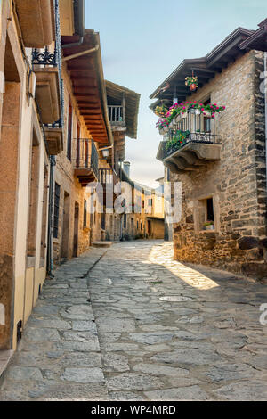 Medieval streets of the beautiful and picturesque town of Puebla de Sanabria in the province of Zamora, declared as a historical and artistic complex. Stock Photo