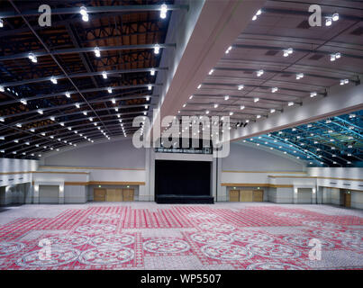 Just-completed exhibition space at the Pennsylvania Convention Center, part of the restored and repurposed Reading Terminal and Market, Philadelphia, Pennsylvania Stock Photo