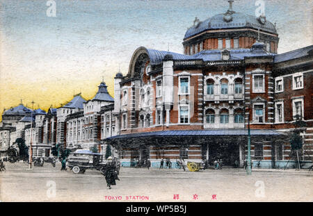 [ 1920s Japan - Tokyo Station ] —   Tokyo Station, located in the Marunouchi business district of Tokyo, near the Imperial Palace grounds and the Ginza commercial district.  The building was designed by architect Tatsuno Kingo to celebrate Japan's victory in the Russo-Japanese War.   The station opened on December 20,  1914. In 1921, Prime Minister Takashi Hara was assassinated here.  20th century vintage postcard. Stock Photo