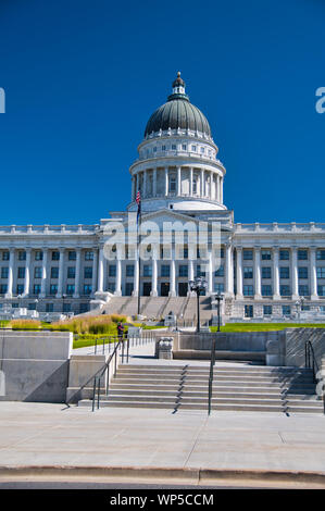 Panorama Utah State Capitol Building With Decorative Mouldings Viewed 