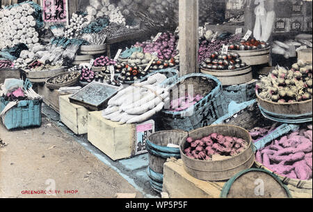 [ 1920s Japan - Japanese Vegetable Store ] —   Vegetable store.  20th century vintage postcard. Stock Photo