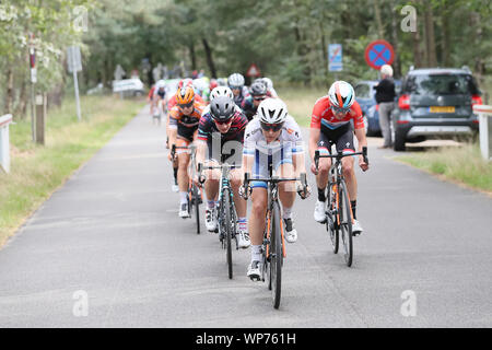 NIJVERDAL - 06-09-2019, cycling, Boels Ladies Tour, etappe 3, the peloton with Amy Pieters in the lead Stock Photo