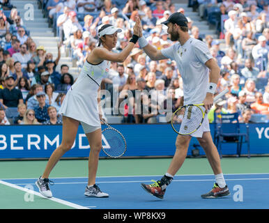 New York, United States. 07th Sep, 2019. Hao-Ching Chan (Taipei), Michael Venus (New Zeland) in action during mixed doubles final match at US Open Championships at Billie Jean King National Tennis Center (Photo by Lev Radin/Pacific Press) Credit: Pacific Press Agency/Alamy Live News Stock Photo