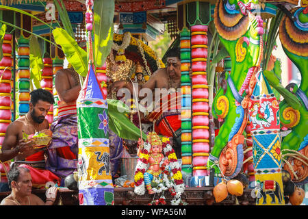 The London Sivan Kovil Hindu Temple, Lewisham Stock Photo - Alamy