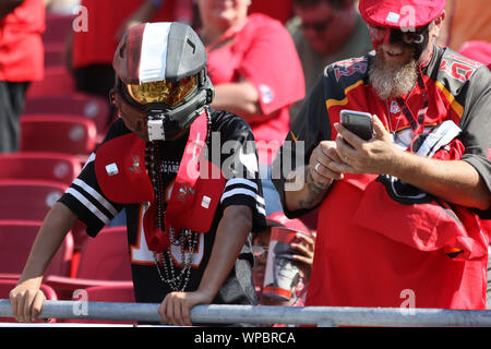 before the NFL game between the San Francisco 49ers and the Tampa Bay  Buccaneers held at Raymond James Stadium in Tampa, Florida. Andrew J.  Kramer/Cal Sport Media Stock Photo - Alamy