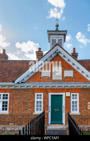 Eighteenth century historic Twitty's Almshouses by St Helen's Churchyard, Abingdon-on-Thames, Oxfordshire, south-east England, UK Stock Photo