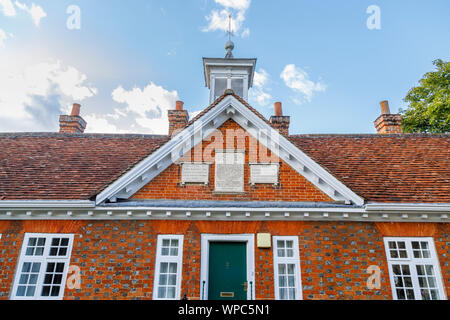 Eighteenth century historic Twitty's Almshouses by St Helen's Churchyard, Abingdon-on-Thames, Oxfordshire, south-east England, UK Stock Photo