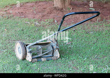 Old reel lawnmower Stock Photo - Alamy