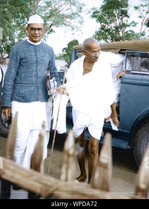 Mahatma Gandhi at Working Committee meeting, Mani Bhavan, Mumbai, India ...