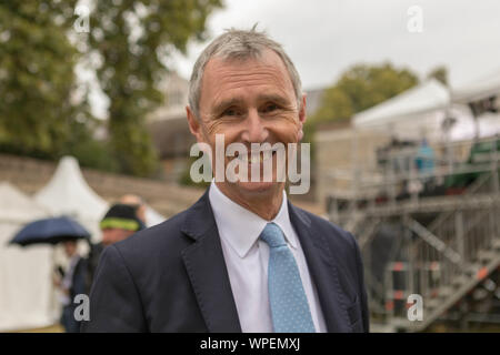 College Green, Westminster, London, UK. 9th Sep, 2019. Nigel Evans, British Conservative Party politician on College Green. Joint Executive Secretary of the 1922 Committee since 2017. Served as Member of Parliament for the Ribble Valley in Lancashire since 1992. Credit: Penelope Barritt/Alamy Live News Stock Photo