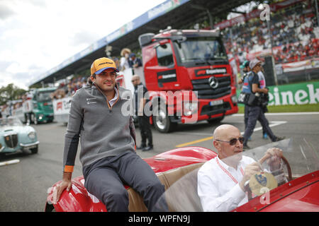 Carlos Sainz Jr (ESP) McLaren MCL35. 01.08.2020. Formula 1 World ...