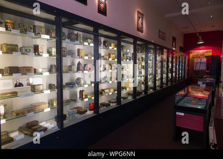 Huntley and Palmers biscuit tin collection / Huntley and Palmer's biscuit collection display in glass cases at the Reading Museum. UK (113) Stock Photo