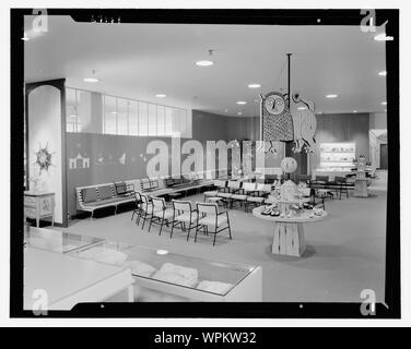 Lord & Taylor, business in Bala-Cynwyd, Pennsylvania. Stock Photo