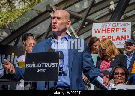 New York, USA. 9th Sep, 2019. Assemblymember Harvey Epstein - Public transportation advocacy groups and local elected officials held a press conferece and rally at Bowling Green on September 8, 2019 to launch the Build Trust Campaign and to release a report with four recommendations for Governor Cuomo to deliver a cost-effective 2020-2024 MTA Capital Program to set the subway system on a course of steady improvement. Credit: Erik McGregor/ZUMA Wire/Alamy Live News Stock Photo