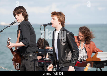 Rock band Folkestone Pier Stock Photo