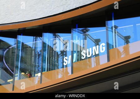 Samsung KX concept store, with cutting edge technology, events, workshops and performances, at Coal Yard Drops, in north London, UK Stock Photo