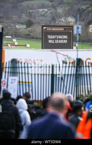 Crowds gather at the world famous Cheltenham festival. The Uk's premier National Hunt race meeting and a mecca for an army of traveling Irish fans Stock Photo