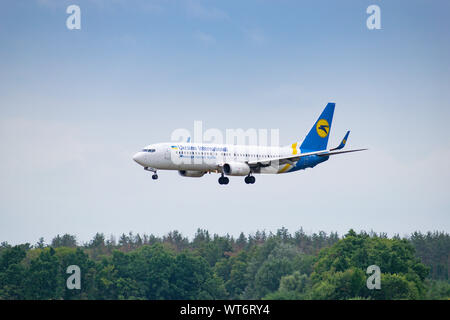 Boryspil, Ukraine - August 3, 2019: Ukraine International Airlines Boeing 737 is langing in the airport Stock Photo