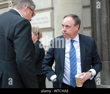 Westminster, London, 11th Sep 2019.  Nigel Dodds, Leader of the DUP in the House of Commons and Deputy Leader of the DUP, in Westminster today. Credit: Imageplotter/Alamy Live News Stock Photo