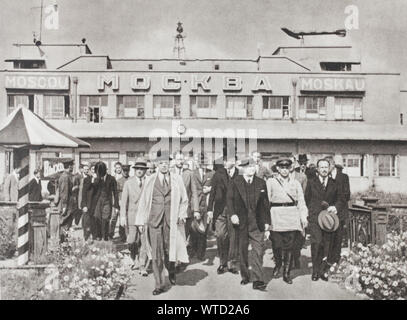 Stalin Ribbentrop Stalin and Hitler were leaders of the Soviet Union and Nazi Germany ...