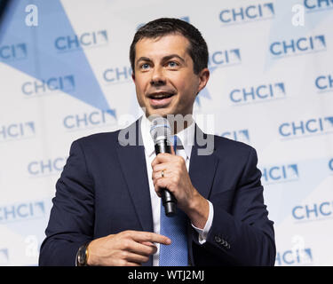 Washington, DC, USA. 10th Sep, 2019. September 10, 2019 - Washington, DC, United States: South Bend, Indiana Mayor PETE BUTTIGIEG (D) speaking at the Congressional Hispanic Caucus Institute's Presidential Campaign Forum. Credit: Michael Brochstein/ZUMA Wire/Alamy Live News Stock Photo