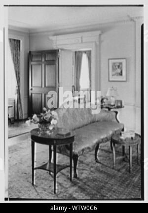 Mrs. Schoolfield Grace, residence on Overlook Rd., Locust Valley, Long Island. Stock Photo