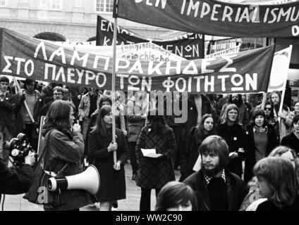 Greeks and Germans demonstrated on March 10, 1973 in Bonn against the Greek military junta and for freedom in Greece. | Greeks and Germans demonstrated on March 10, 1973 in Bonn against the Greek military junta and for freedom in Greece. | | usage worldwide Stock Photo