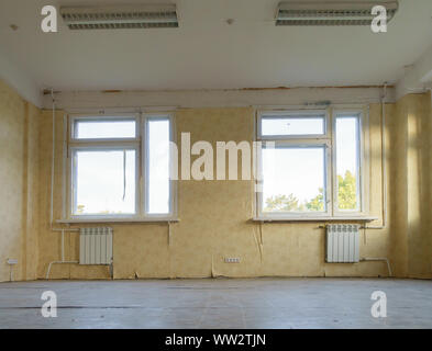 old room in the apartment that needs repair Stock Photo