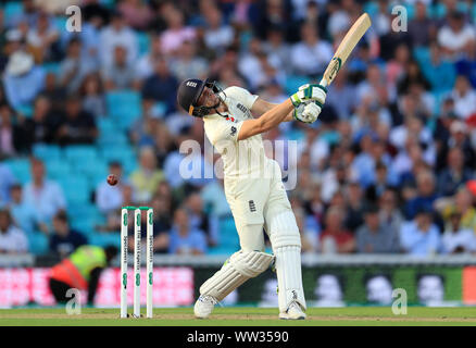 England's Jos Buttler bats during day one of the fifth test match at The Oval, London. Stock Photo