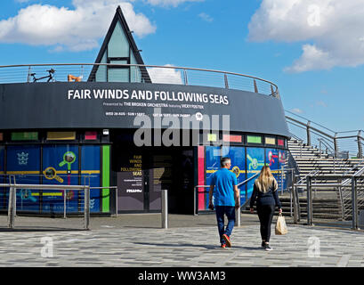 Scale Lane swing bridge, Hull, East Yorkshire, England UK Stock Photo