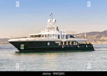 CANNES, FRANCE - APRIL 2019: Luxury motor yacht Clicia cruising in the bay in Cannes. Stock Photo