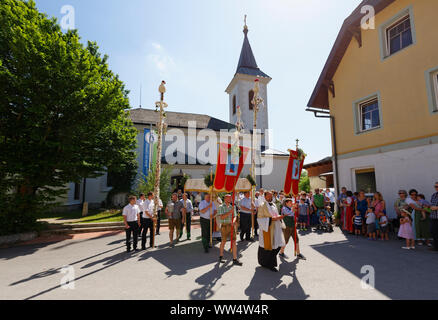 Beginning of the Corpus Christi procession with Prangstangen, Rohr im Gebirge, Industrieviertel, Lower Austria, Austria Stock Photo