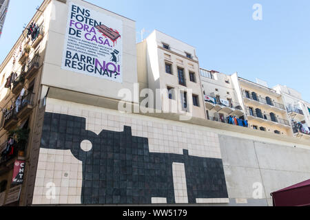 BARCELONA, SPAIN - March 21, 2019: Los Angeles square, in Raval distric of Barcelona, very close to Macba Museum. On the wall a mosaic of artist Chill Stock Photo