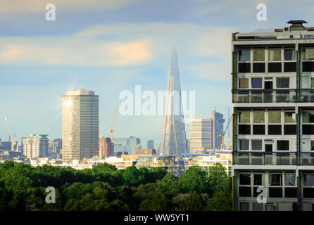 Rich meets poor. London skyline from Battersea Stock Photo