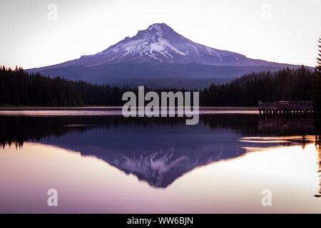 Mount Hood reflection in a lake at sunrise, Oregon, United states Stock Photo