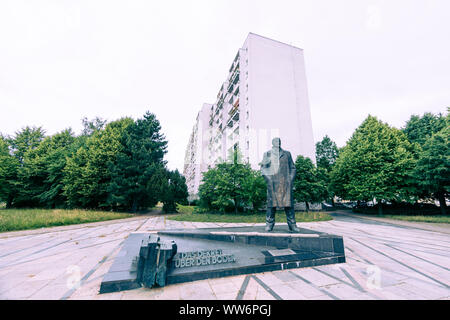 Germany, Mecklenburg-Western Pomerania, Schwerin, Dreesch, prefabricated housing estate, Lenin statue Stock Photo