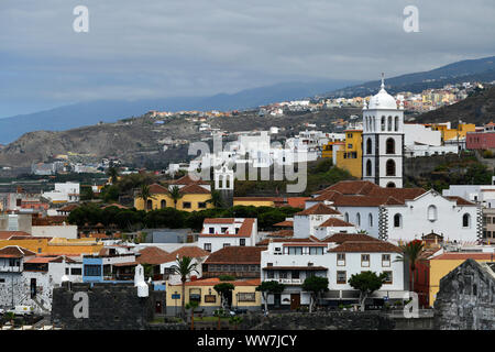 Garachico with Roque de Garachico, sea swimming pool and Iglesia Santa Ana, Tenerife, Canary Islands, Spain Stock Photo